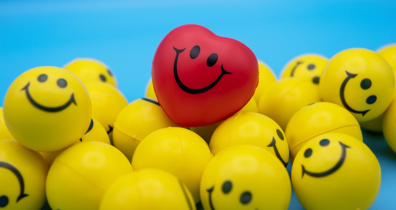 Ciência da felicidade? Estudo aponta os comportamentos mais ligados ao bem-estar